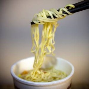 Продукты быстрого приготовления (БП): лапша, каши, супы, бульонные кубики