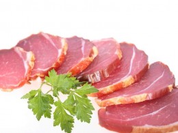 Нужно ли отказываться от мяса?